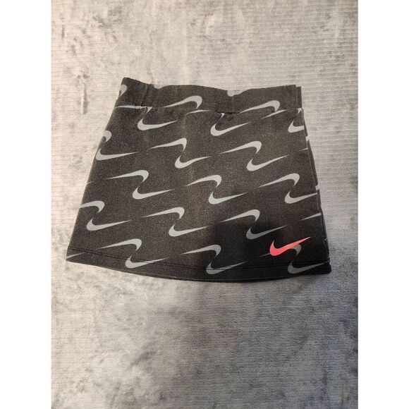 Nike Girls Size S 4/5 Black Skirt with Under Shorts Skort - Picture 1 of 4